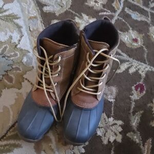 Lace-Up Brown and Gray Boots